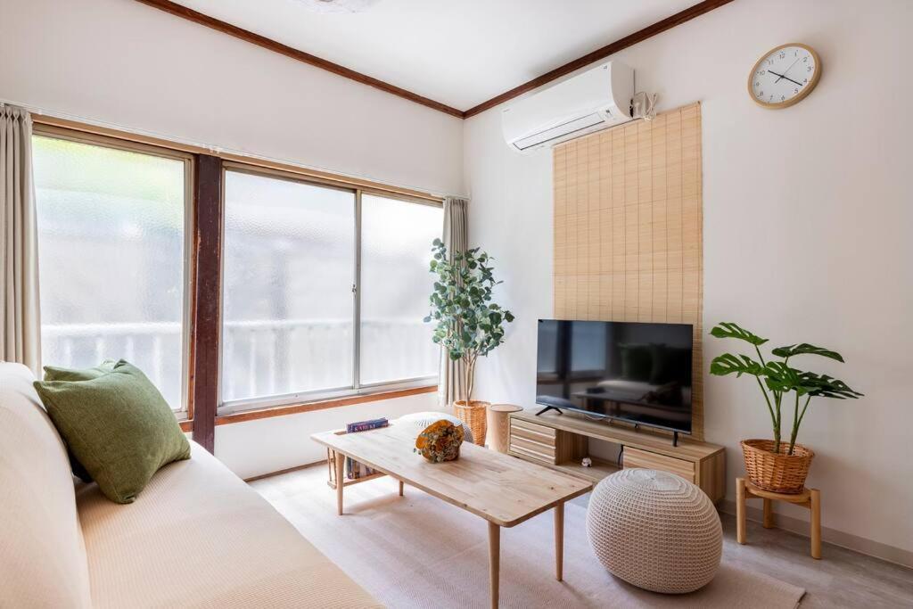 Sushi Apartment Tokyo
